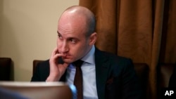 El asesor sénior de la Casa Blanca, Stephen Miller