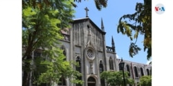 La arquitectura de León, Nicaragua, es colonial, al igual que Granada, España. Foto Houston Castillo, VOA.