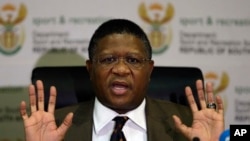 Gurukota rezvekutakurwa kwezvinhu reSouth Africa, VaFikile Mbalula