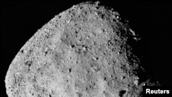 Una imagen compuesta del asteroide Bennu divulgada por la NASA en diciembre de 2018 y transmitida por la agencia Reuters.