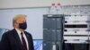El presidente de EE.UU., Donald Trump, visita un centro de biotecnología en Morrisville, Carolina del Norte, el lunes 27 de julio de 2020.