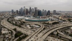 Una inesperada ola de robos relámpago preocupa a las autoridades de Los Ángeles