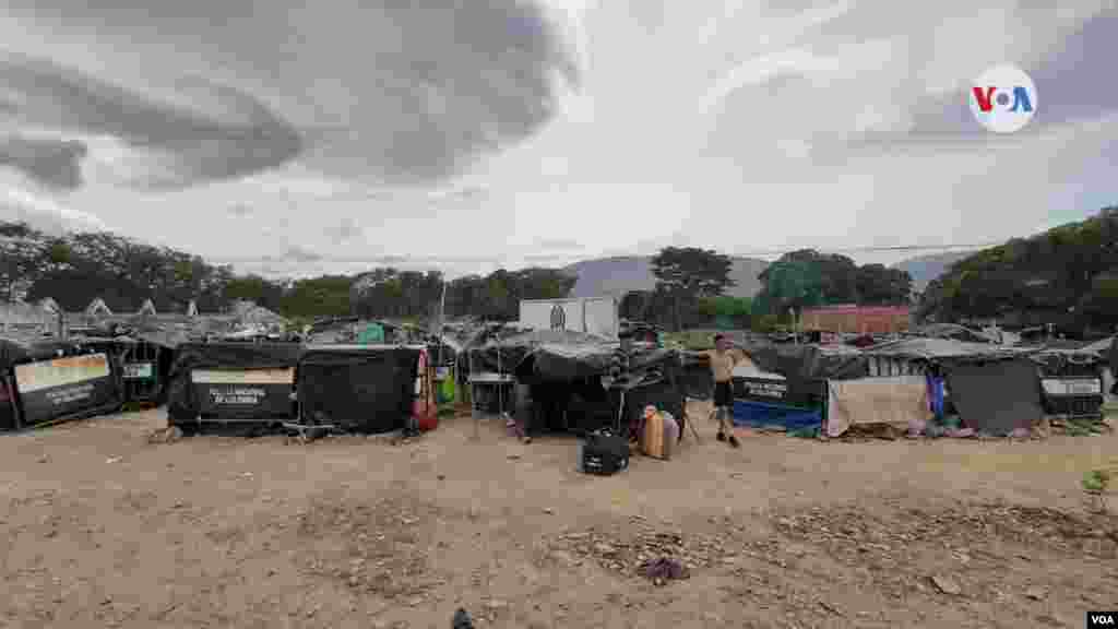 La autoridad migratoria indica que hasta la fecha son m&#225;s de 59.988 los migrantes que han cruzado hacia Venezuela por el puente internacional Sim&#243;n Bol&#237;var, en C&#250;cuta.