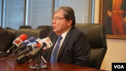 Canciller de Colombia, Carlos Holmes Trujillo hace declaraciones en Washington, el miércoles 9 de octubre de 2019. Foto: VOA/ Alejandra Arredondo.