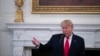 Trump sugiere que puede poner fin a que funcionarios escuchen sus llamadas con líderes mundiales