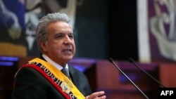 Presidente de Ecuador Lenin Moreno hablando durante su informe anual del gobierno, en el Palacio Legislativo en Quito el 24 de mayo de 2020.