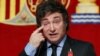 El Presidente de Argentina, Javier Milei, habla después de recibir el premio del Instituto Juan de Mariana por "una defensa ejemplar de las ideas de libertad" de manos de la Presidenta de la Comunidad de Madrid, Isabel Díaz Ayuso, en Madrid, España, el 21 de junio de 2024.