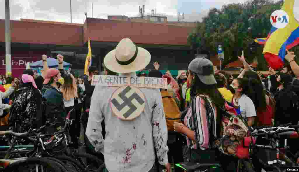 Adem&#225;s del Monumento a Los H&#233;roes, parques emblem&#225;ticos de la ciudad fueron testigos de las manifestaciones.