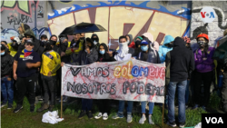 Colombia cumple su décimo día de protestas, en medio de la incertidumbre de los resultados de los diálogos que el presidente mantiene con diferentes sectores políticos. 