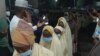 Daliban makarantar Jangebe a lokacin da suka isa fadar gwamnatin jihar Zamfara (Hoto: Twitter, shafin gwamna Matawalle)