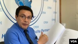 Julio Montenegro, abogado de la Comisión Permanente de DDHH lleva el caso de un buen grupo de detenidos.