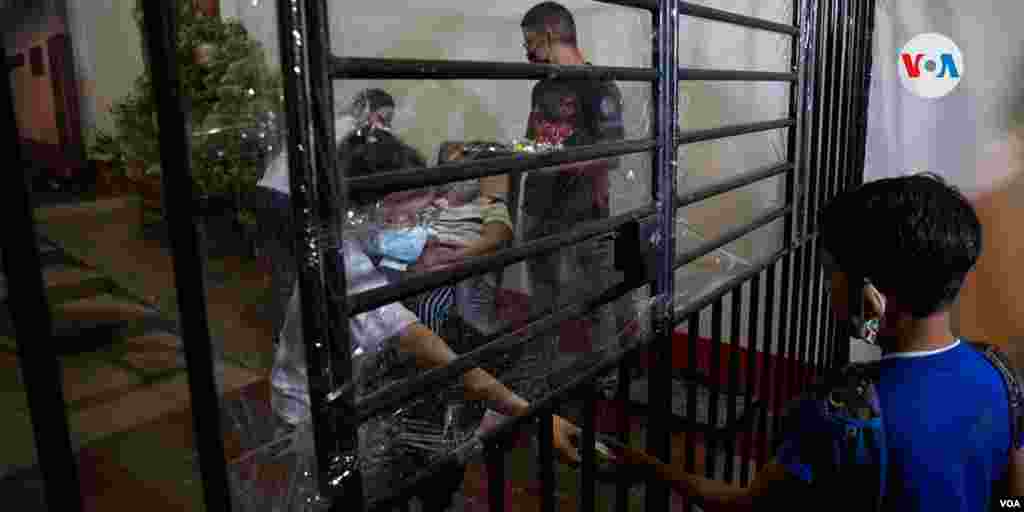En medio de la crisis política que vive Nicaragua y la pandemia, la iglesia llamó a celebrar &quot;La Gritería&quot; con todas las medidas necesarias. [Foto Houston Castillo, VOA].