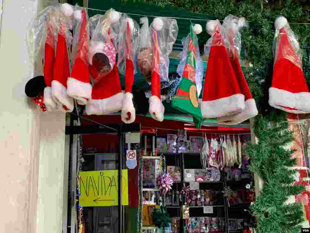 El gobierno en disputa del pa&#237;s realiz&#243; el tradicional encendido de las luces de navidad a mediados de noviembre, cuando el pa&#237;s todav&#237;a estaba en medio de un esquema de cuarentena por la pandemia. Caracas, Venezuela. Diciembre 23, 2020.
