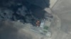 Kebakaran di depot minyak yang sebelumnya terkena serangan drone Ukraina di dekat Proletarsk, Rusia, Senin, 19 Agustus 2024. (Ilustrasi/Planet Labs PBC via AP)