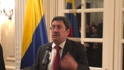 El nuevo embajador de Colombia en EE.UU., Francisco Santos, habla con la VOA