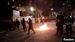 Las protestas del 21de octubre en La Paz comenzaron cuando el Tribunal Electoral anunció la victoria de Evo Morales en las elecciones presidenciales del domingo.