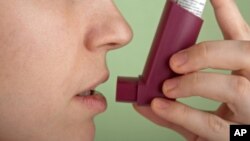 A new study finds that soluble fiber, which comes from fruits and vegetables, may reduce inflammation in the lungs.
