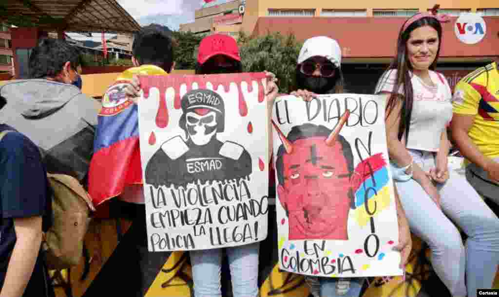 Los ciudadanos protestaron en contra del abuso de la fuerza p&#250;blica, que tambi&#233;n ha sido denunciadas por organizaciones nacionales e internacionales.