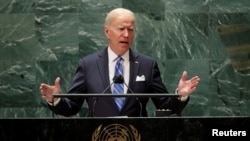 ARCHIVO - El presidente de los Estados Unidos, Joe Biden, habla durante la 76.ª sesión de la Asamblea General de las Naciones Unidas en la ciudad de Nueva York, el 21 de septiembre de 2021.
