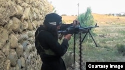 ننګرهار اچین د دغه ولایت یوه تر ټولو ناامنه ولسوالۍ ده چې داعش په افغانستان کې لومړی له همدغې ولسوالۍ فعالیت پیل کړ.