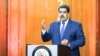 El presidente en disputa de Venezuela, Nicolás Maduro, durante la ceremonia del premio nacional de periodismo en Caracas, el 29 de junio de 2020.