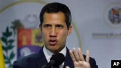El presidente encargado de Venezuela, Juan Guaidó, dijo que este fin de semana continuarán las actividades de calle en todo el país.