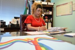 Elia Chino, fundadora de FLAS, una organización en Houston, Texas, que ofrece orientación, asistencia económica, de vivienda y salud, a personas del colectivo LGTBI.