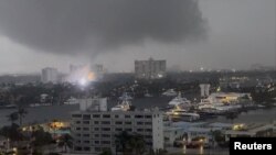 Tornado u Fort Lauderdaleu na Floridi. (Foto: Paul Gallo/via REUTERS) 