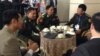 တရုတ်နိုင်ငံ ရွှေလီမြို့မှာ KIO နဲ့ မြန်မာအစိုးရ ငြိမ်းချမ်းရေး ကိုယ်စားလှယ်တွေ တွေ့ဆုံစဉ် 