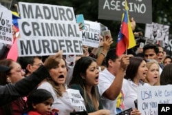 Venezolanos opositores han manifestado su rechazo a Nicolás Maduro dentro y fuera de Venezuela.