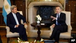 Los argentinos serán beneficiados por el programa Global Entry al ingresar a Estados Unidos, anunció el secretario de Estado Kerry.