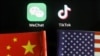 Imagen ilustrativa de las aplicaciones Wechat y TikTok junto con las banderas de China y EE.UU.
