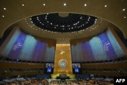 El primer ministro japonés, Fumio Kishida, habla durante la "Cumbre del Futuro" en el marco de la Asamblea General de la ONU en la sede de las Naciones Unidas en Nueva York, el 22 de septiembre de 2024. (Foto de ANGELA WEISS / AFP)