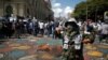 Una vista de las protestas del 17 de octubre de 2021 contra el gobierno del presidente Nayib Bukele en San Salvador, El Salvador.