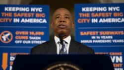 Renuncia de fiscales despierta interrogantes en el caso del alcalde de Nueva York, Erick Adams