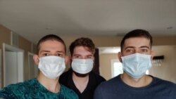 Lautaro Coraggio, Lucas Medina, Lautaro Avenali llevan desde el 18 de marzo varados en el sur de la Florida porque, según dicen, no hay vuelos para regresar a Argentina, su país natal, debido a la crisis del COVID-19.
