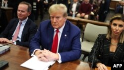 Bivši predsjednik SAD Donald Trump u sudnici u New Yorku. (Foto: Charly TRIBALLEAU / POOL / AFP)