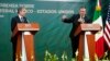 El secretario de Estado de EE. UU., Antony Blinken, y el canciller mexicano, Marcelo Ebrard, durante una conferencia de prensa en la Ciudad de México, el 8 de octubre de 2021.