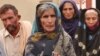 د شريفې مور ډيوه ريډيو سره په خبرو کې ویلي د پېښې مرکزي تورن کس تراوسه نه دی نيول شوی.