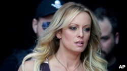 ARCHIVO - La actriz Stormy Daniels en un evento en Berlín el 11 de octubre del 2018.