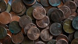 Trump ordena al Tesoro dejar de acuñar nuevos centavos debido a su costo