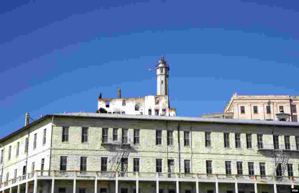 Before it was a prison, Alcatraz was known for housing the first lighthouse and US-built fort on the West Coast to protect San Francisco during the gold rush. 