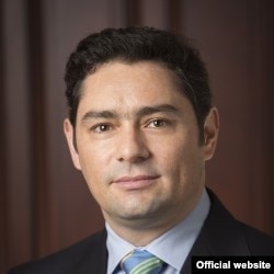 Carlos Vecchio, foto del programa World Fellows de la Universidad de Yale.