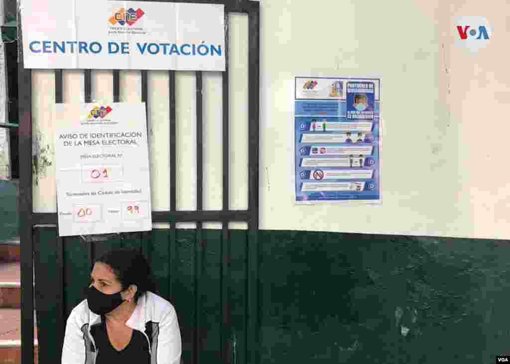 Candidatos del chavismos y la oposici&#243;n que particip&#243; hicieron constantes llamado en el transcurso del d&#237;a a la participaci&#243;n. Caracas, 6 de diciembre de 2020. Carolina Alcalde - VOA.