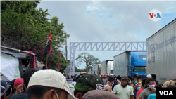 Un grupo de migrantes nicaragüenses que quedó varado en Costa Rica debido a la pandemia buscaba volver a su país en agosto de 2020.