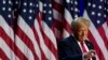 ARCHIVO - El candidato presidencial republicano, el expresidente Donald Trump, señala a la multitud en una fiesta de observación de la noche de las elecciones, el 6 de noviembre de 2024, en West Palm Beach, Florida.
