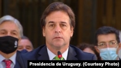 El presidente de Uruguay, Luis Lacalle Pou, habla en la cumbre de la CELAC en Ciudad de México el sábado, el 18 de septiembre de 2021.