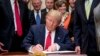 Shugaba Donald Trump Zai Rattaba Hannu A Sabuwar Dokar Bakin Haure