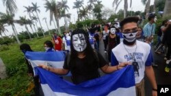 Una marcha convocada por la oposición para exigir la liberación de los presos políticos fueron divididos por fuerzas de seguridad que estaban fuera en gran número. Foto de archivo.