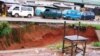 Activists say that at least 1,000 buildings in Nigeria's southeast are immediately threatened by erosion, which also endangers the economy and makes it much harder for people to earn a living. (VOA/Hilary Uguru)